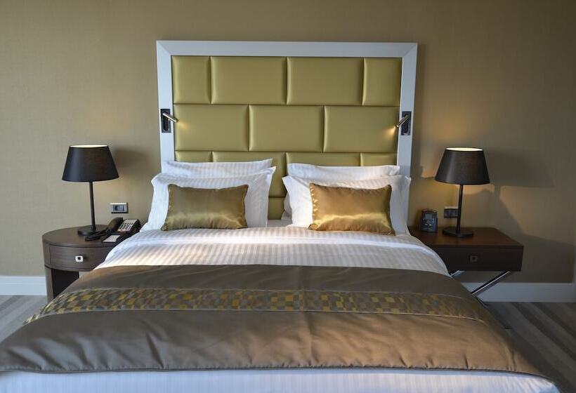 스위트, Wyndham Grand Istanbul Europe