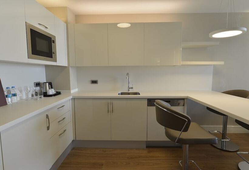 스탠다드 룸, Wyndham Grand Istanbul Europe