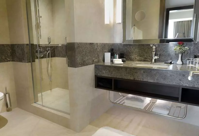 デラックスルーム, Wyndham Grand Istanbul Europe
