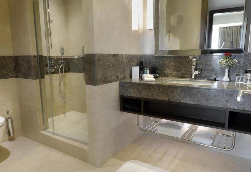 스탠다드 룸 거실포함, Wyndham Grand Istanbul Europe