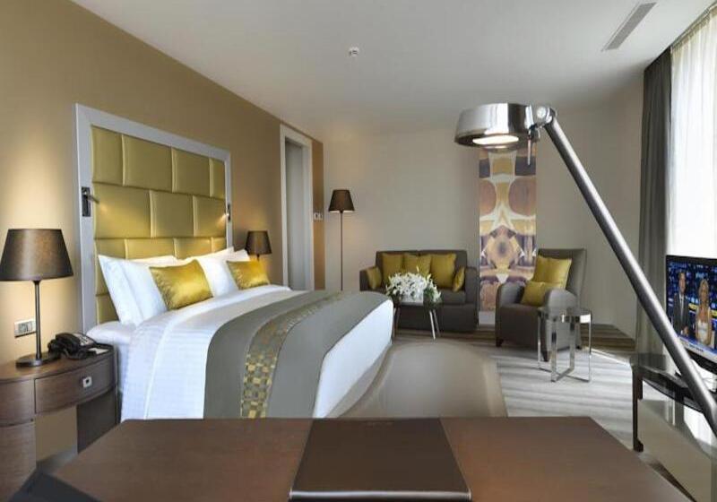 스위트, Wyndham Grand Istanbul Europe