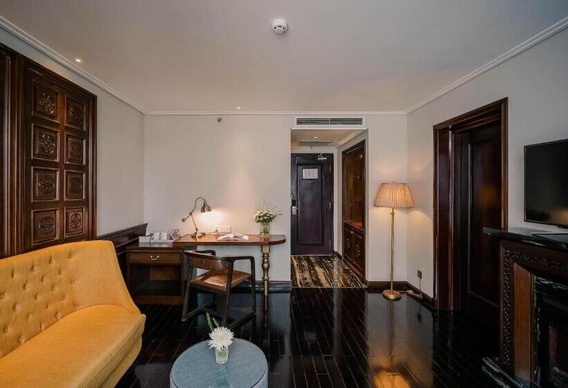 سوییت, Le Jardin Hotel Haute Couture