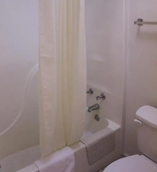 اتاق استاندارد برای معلولان, Motel 6 New Boston, Tx