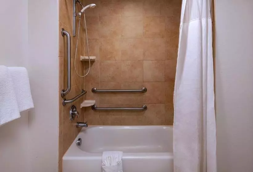 Sviitti Liikuntarajoitteisille, Residence Inn Beaumont