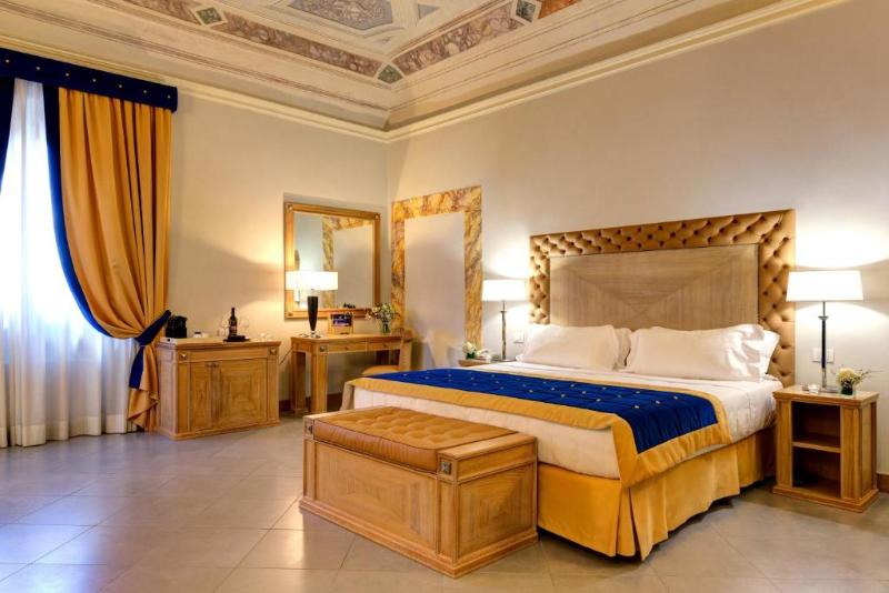 سوییت, Villa Tolomei Hotel & Resort