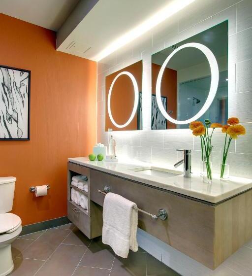 디럭스 룸 킹사이즈 침대, The Watershed   Formerly Hotel Zero Degrees