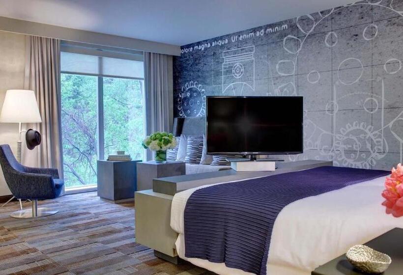 스탠다드 스튜디오 킹침대, The Watershed   Formerly Hotel Zero Degrees