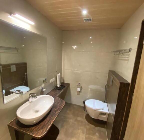 اتاق سوپریور, Lilichham