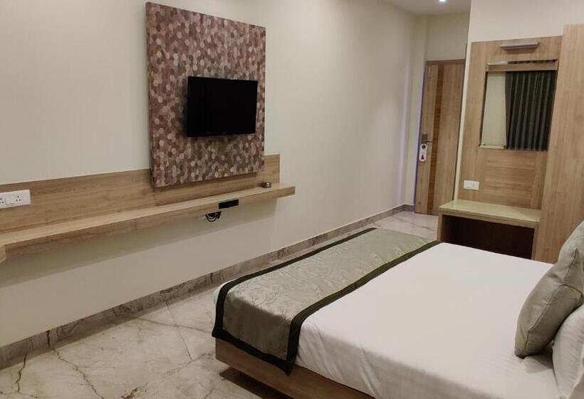 اتاق سوپریور, Lilichham