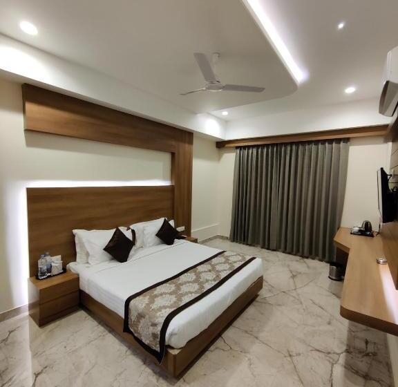 اتاق سوپریور, Lilichham