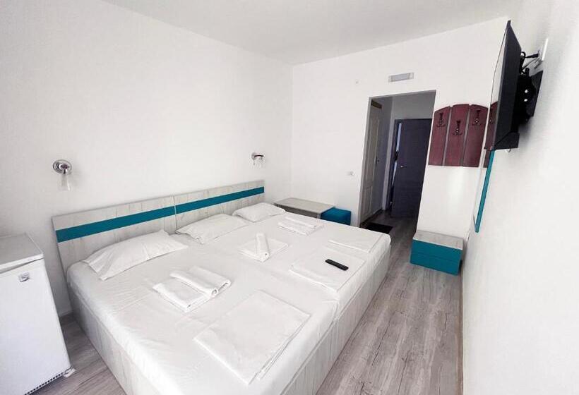 غرفة قياسية ثلاثية, Minerva