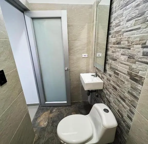 Standard-huone, Sagrado