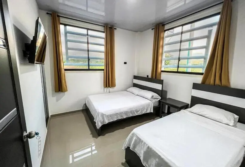 Standard-huone, Sagrado