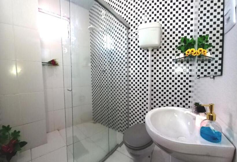 غرفة قياسية ثلاثية, Hostel E Pousada Chez Luisa   Salvaterra   Marajó