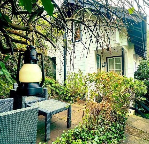 חדר דלוקס, The Cottage Bed & Breakfast