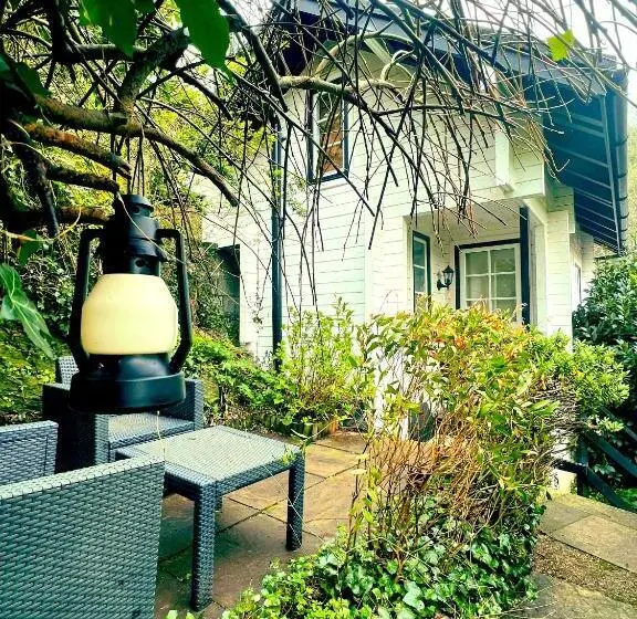 デラックスルーム, The Cottage Bed & Breakfast