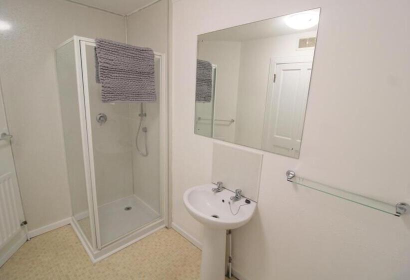 이코노미 룸, Winmar