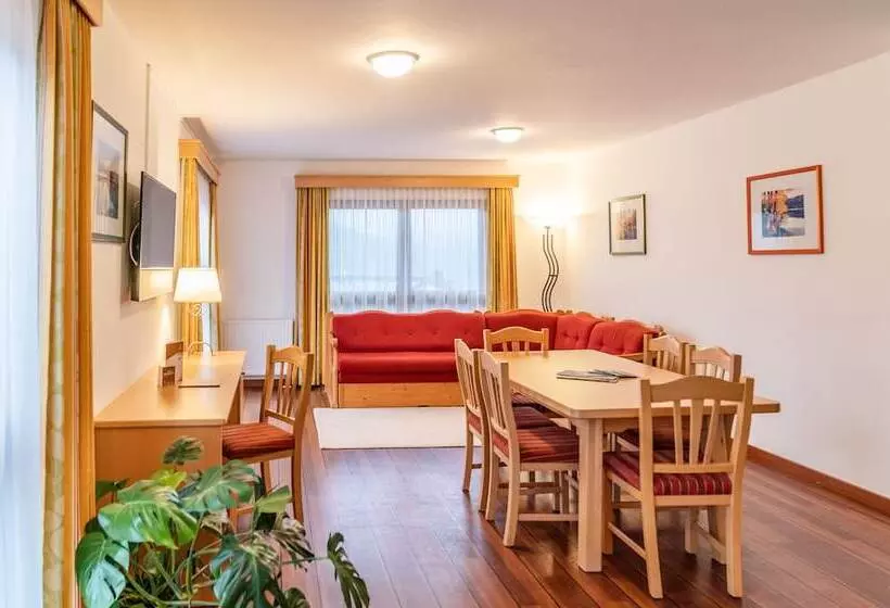 Huoneisto 4 Makuuhuonetta, Erzherzog Johann Alpin Style Hotel   Adults Only