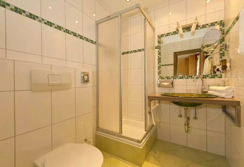 バルコニー付きスタンダードルーム, Genusshotel Almrausch