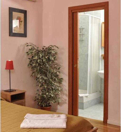 اتاق استاندارد اینتریور, Gialel B&b