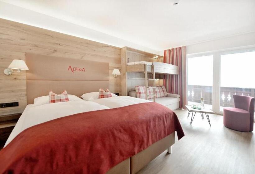 سوییت جونیور با بالکن, Alpina Superior