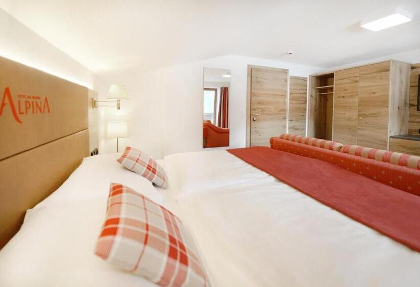 اتاق لوکس با بالکن, Alpina Superior