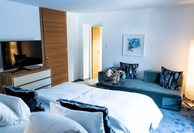 Habitació Estàndard, Christina