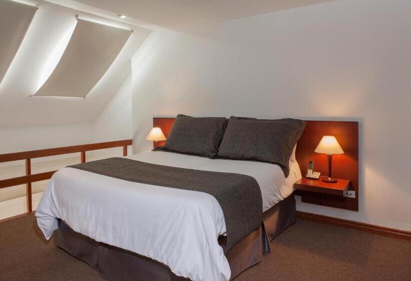 سوییت دوبلکس, Cora 96 Street Apartments