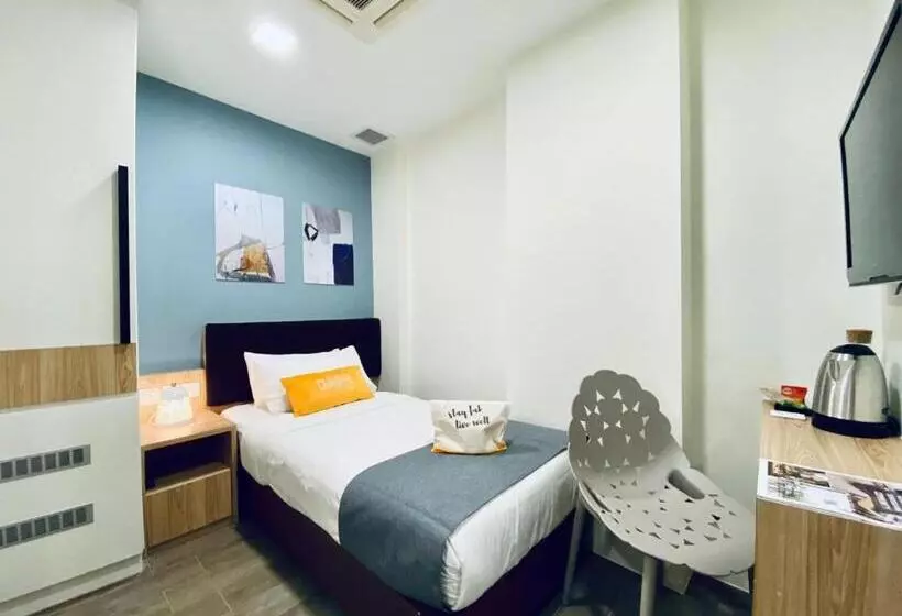 اتاق استاندارد یک نفره, Aura Hotel Mackenzie