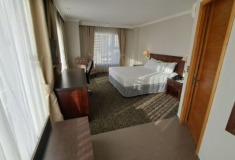 标准间, Diego De Almagro Iquique