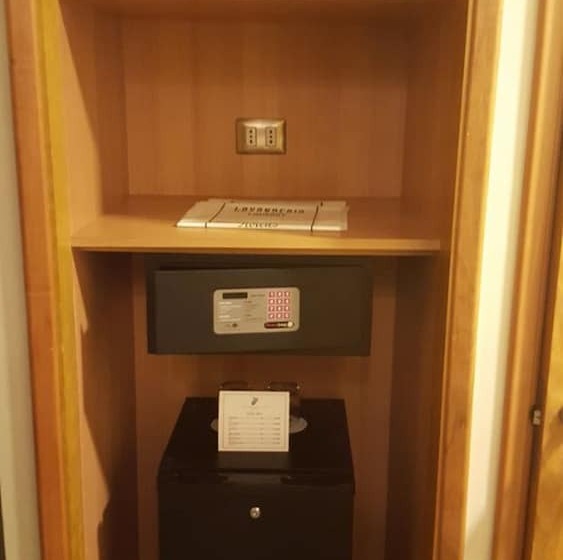 标准间, Diego De Almagro Iquique