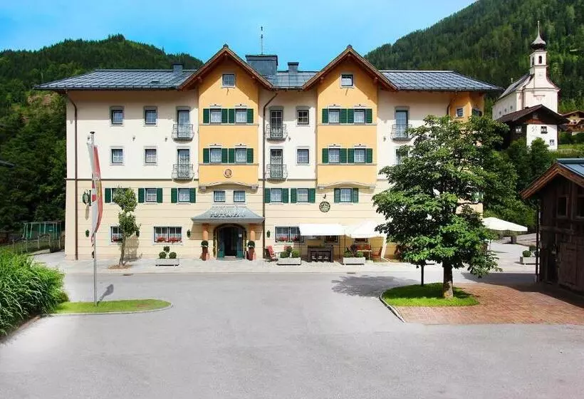 اتاق راحتی, Resl Resort