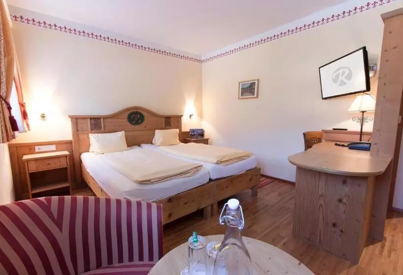 اتاق راحتی, Resl Resort