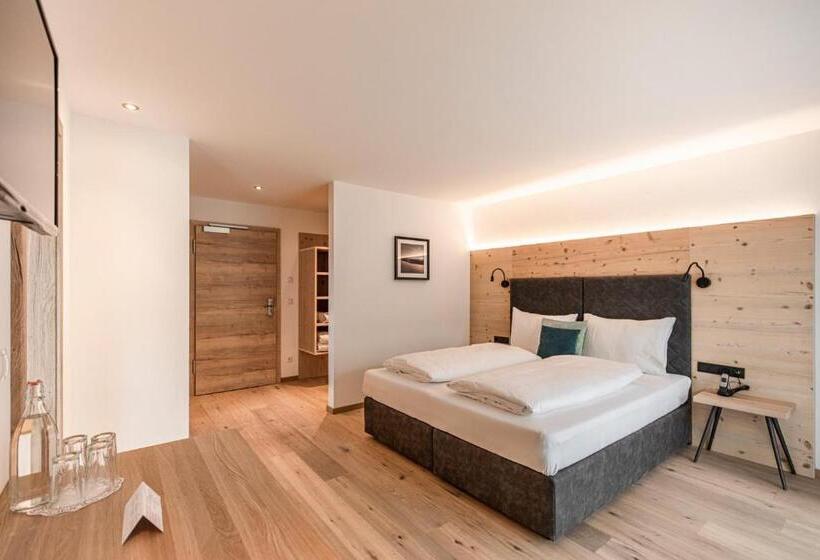 4인용 수피리어 룸, Resl Resort