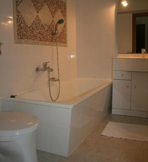 חדר סטנדרט לארבעה, Gasthof Goldener Stern