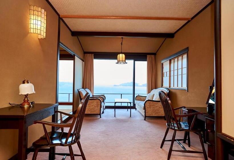 豪华家庭房间, Genmyoan