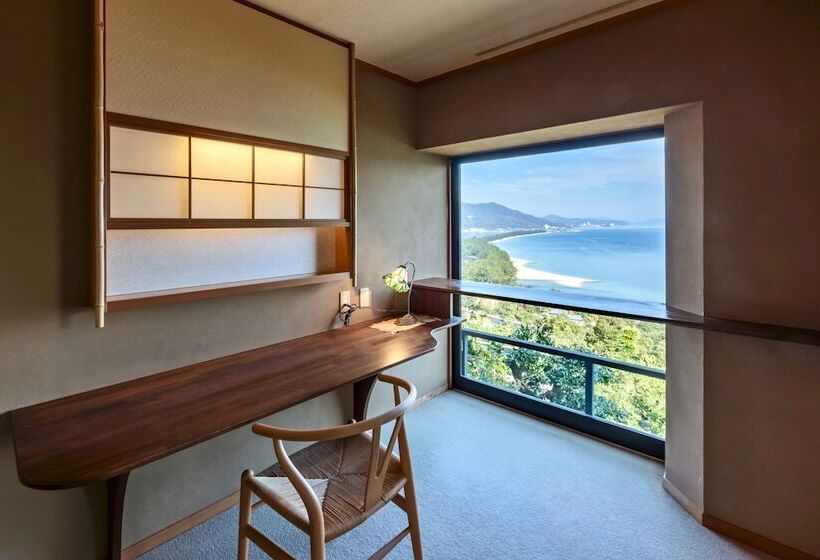 高级大房间, Genmyoan