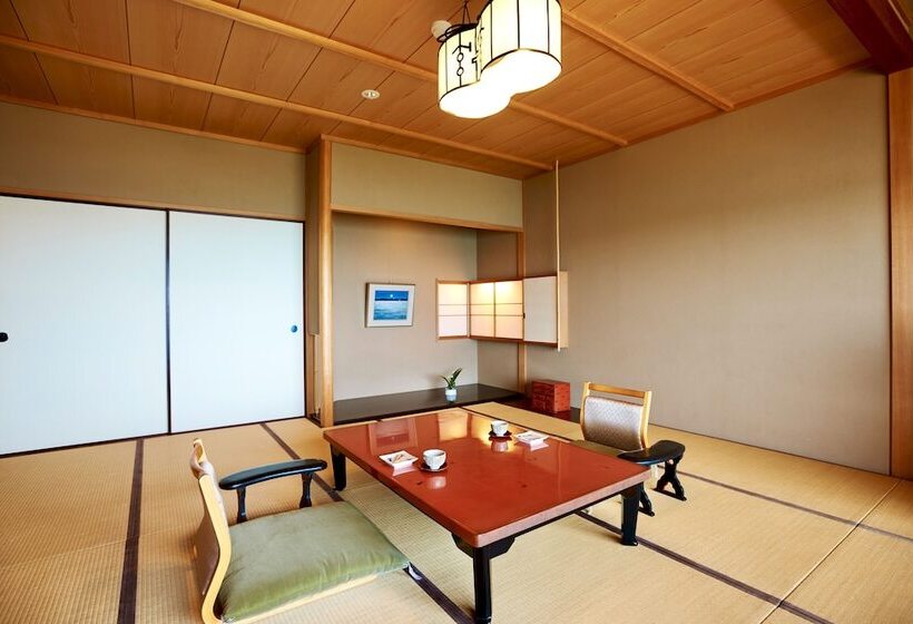 高级大房间, Genmyoan