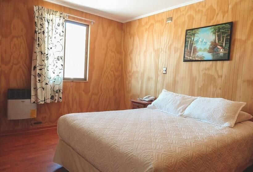 高级大房间, Iorana Tolache