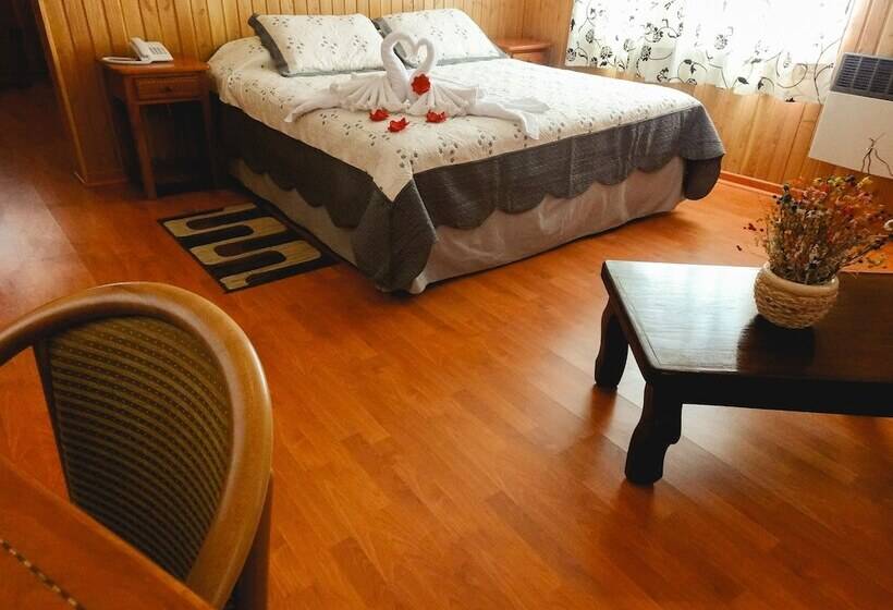 套房, Iorana Tolache