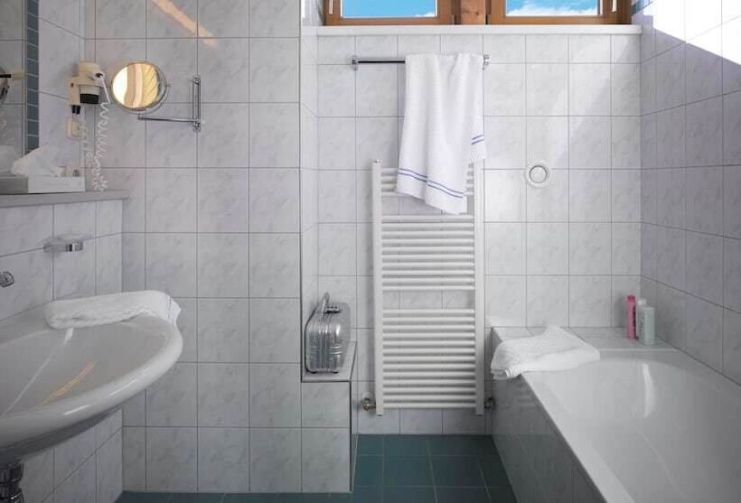 スタンダードルーム, Landgasthof Bogner By Myquartier