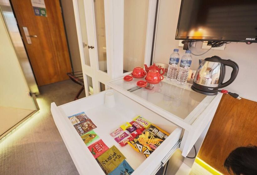 اتاق استاندارد, Newful