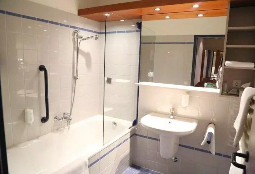 اتاق استاندارد یک نفره, B&B HOTEL Linz City-Ost
