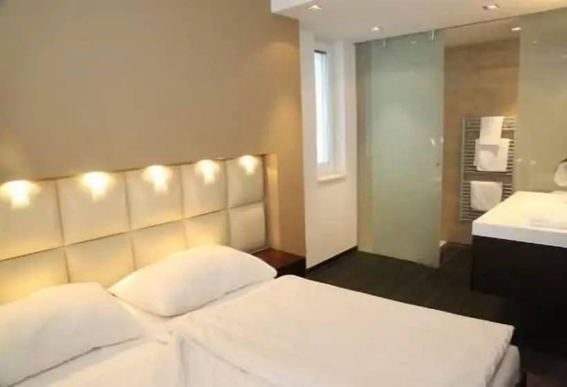 اتاق استاندارد, B&B HOTEL Linz City-Ost