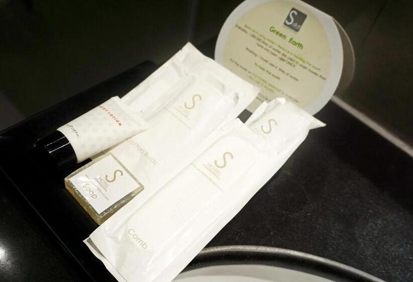 اتاق لوکس, S33 Compact Sukhumvit