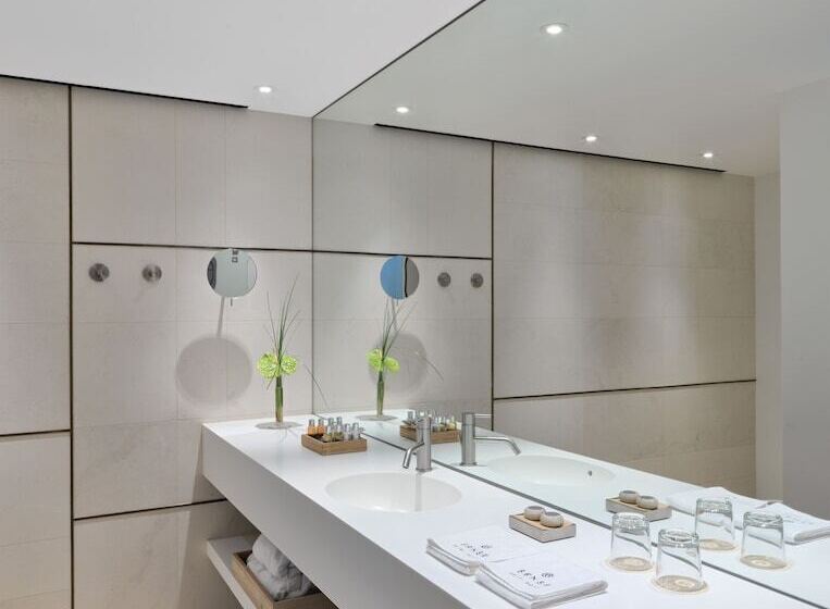 스위트, Sense Hotel Sofia, A Member Of Design Hotels