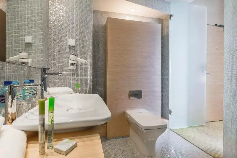 اتاق سوپریور, Sound Garden Hotel Airport