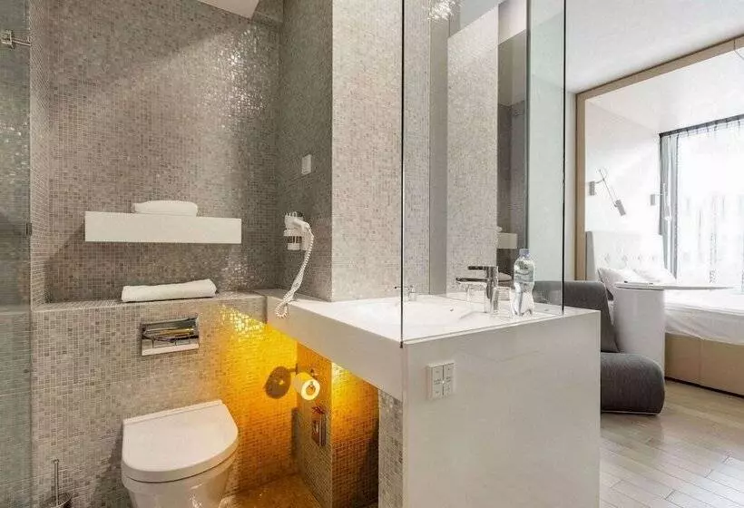 اتاق استاندارد, Sound Garden Hotel Airport