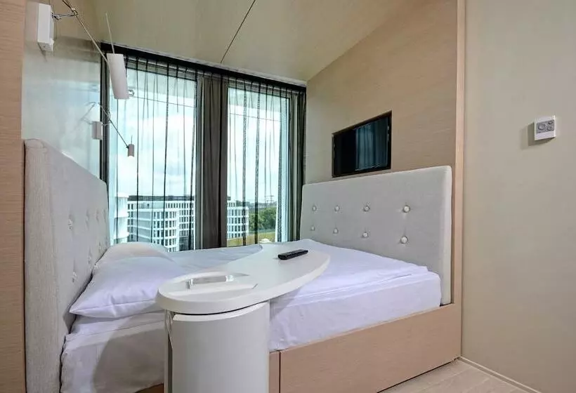 اتاق استاندارد, Sound Garden Hotel Airport