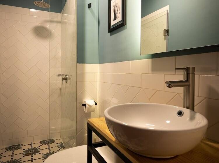 غرفة قياسية, Torre Dorada Cusco